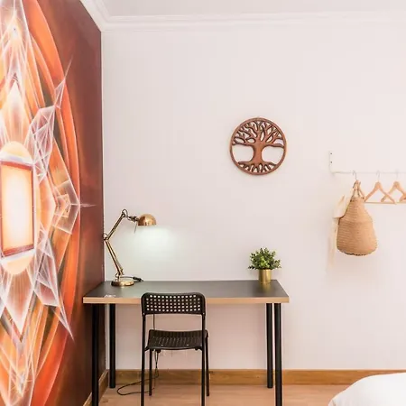 Surf Yoga Bed & Breakfast *