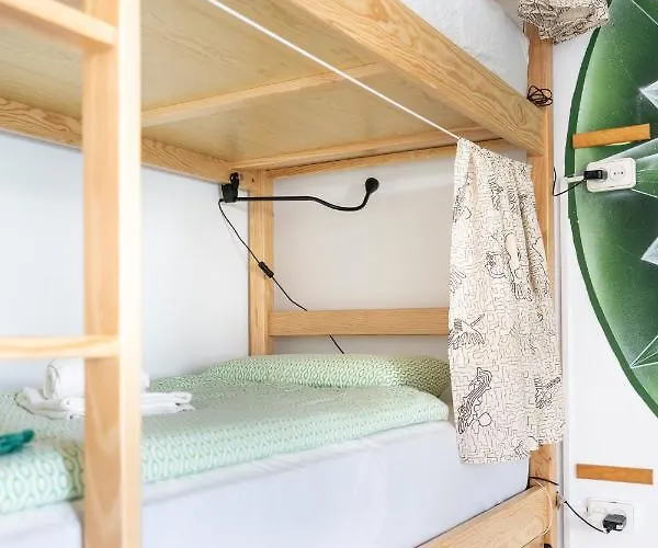 فندق مبيت وإفطار Surf Yoga